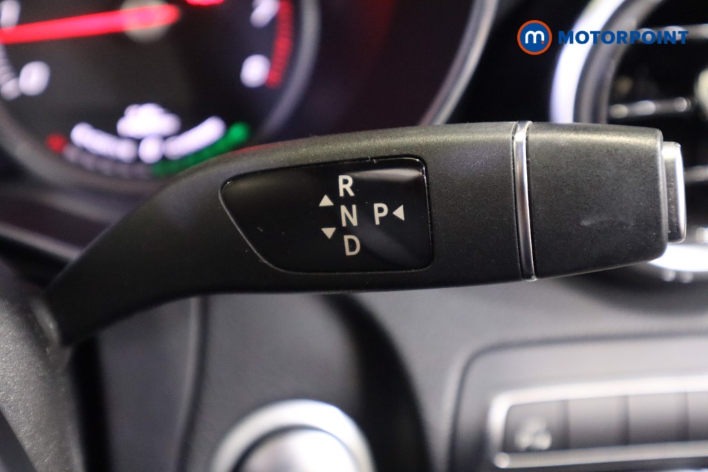 Mercedes-Benz C Class Sport Automatic Petrol Plug-In Hybrid Saloon - Stock Number (1565197) - 5th supplementary image