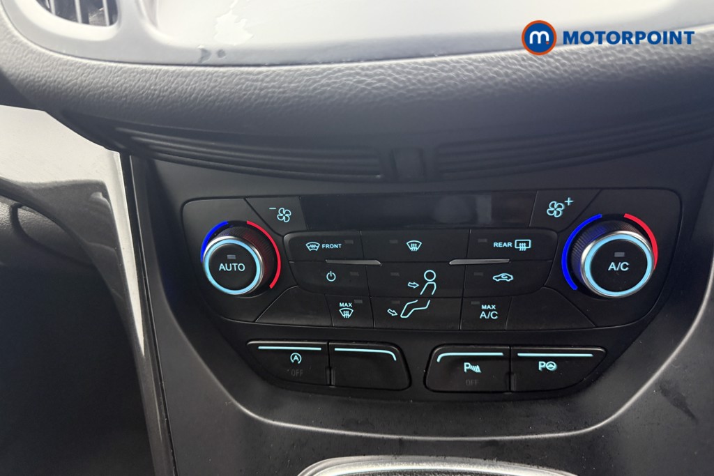 Ford Kuga St-Line Manual Petrol SUV - Stock Number (1568151) - 9th supplementary image