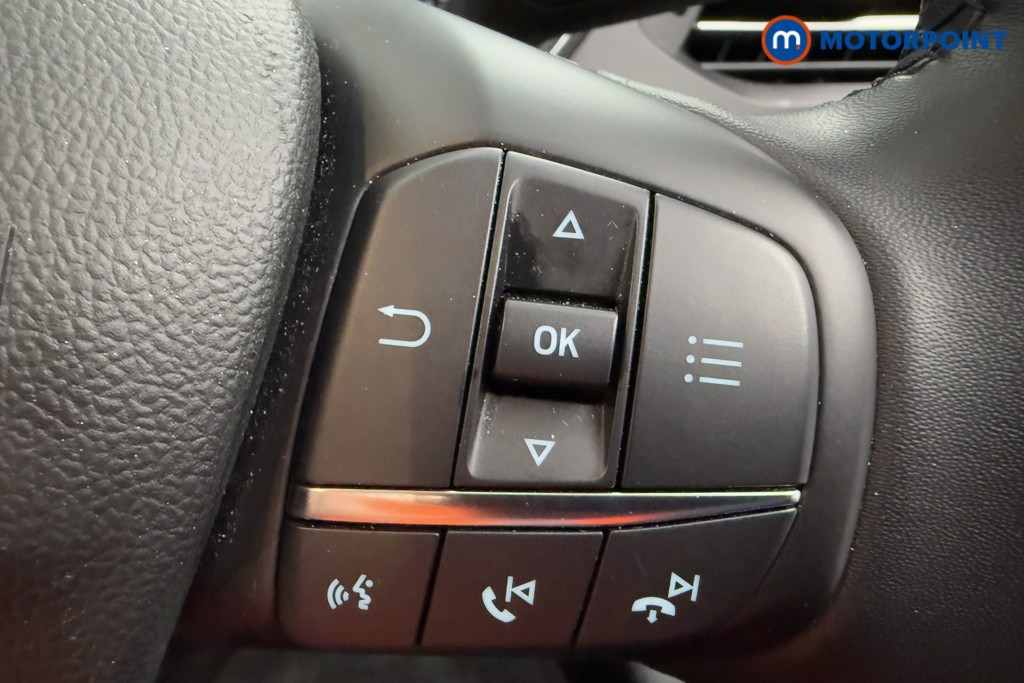 Ford Focus Active Manual Petrol Hatchback - Stock Number (1568615) - 6th supplementary image