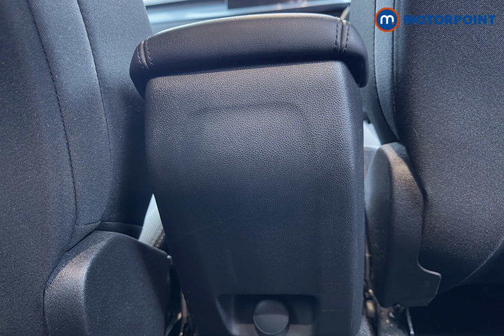 Ford Focus Active Manual Petrol Hatchback - Stock Number (1568615) - 25th supplementary image