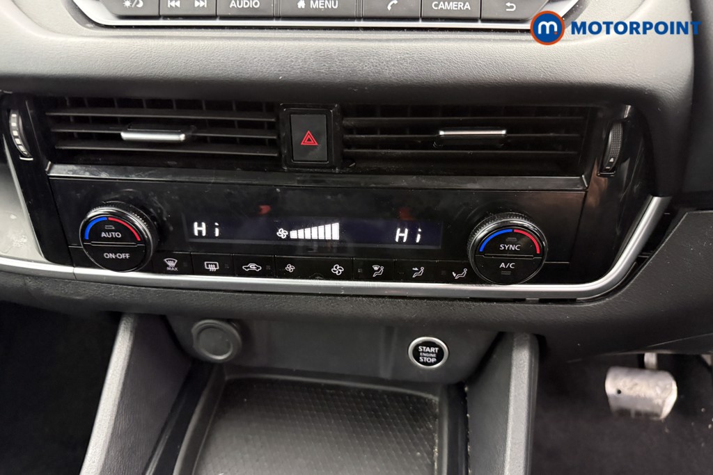 Nissan Qashqai Acenta Premium Automatic Petrol SUV - Stock Number (1568699) - 9th supplementary image