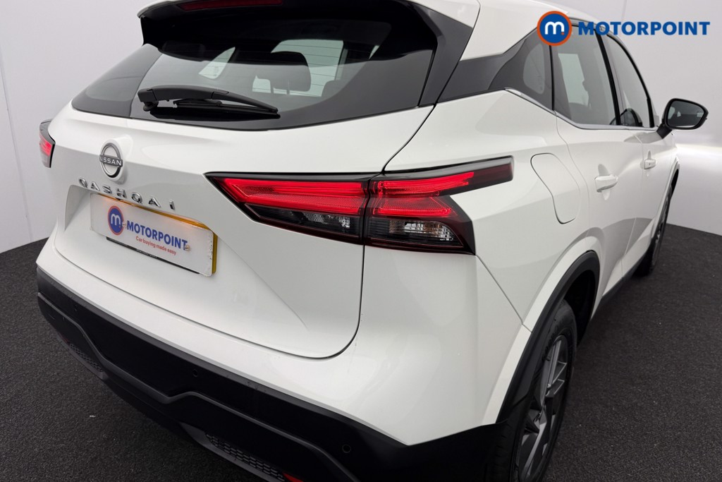 Nissan Qashqai Acenta Premium Automatic Petrol SUV - Stock Number (1568699) - 24th supplementary image