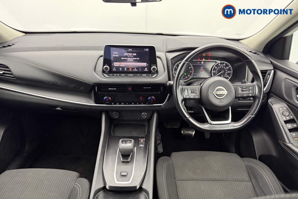 Nissan Qashqai Acenta Premium Automatic Petrol SUV - Stock Number (1568699) - 1st supplementary image