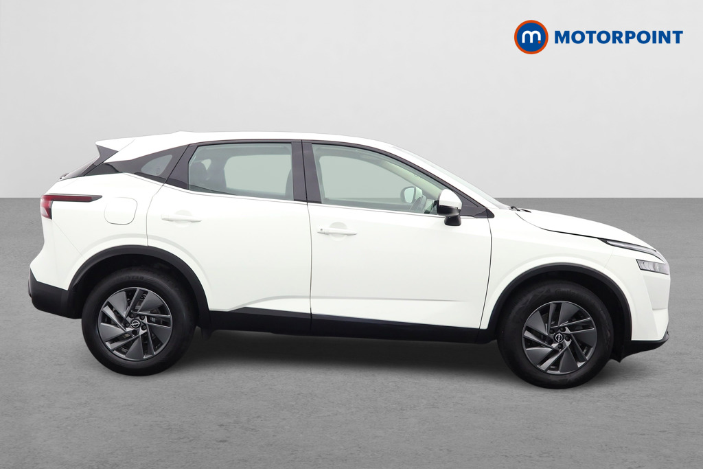 Nissan Qashqai Acenta Premium Automatic Petrol SUV - Stock Number (1568699) - Drivers side