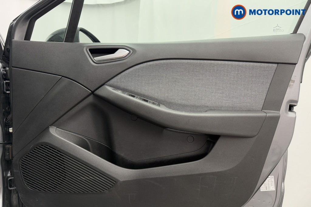 Renault Clio Techno Manual Petrol Hatchback - Stock Number (1570192) - 18th supplementary image