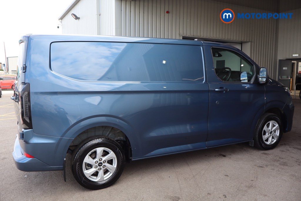 Ford Transit Custom Limited Manual Diesel Panel Van - Stock Number (1570654) - 33rd supplementary image