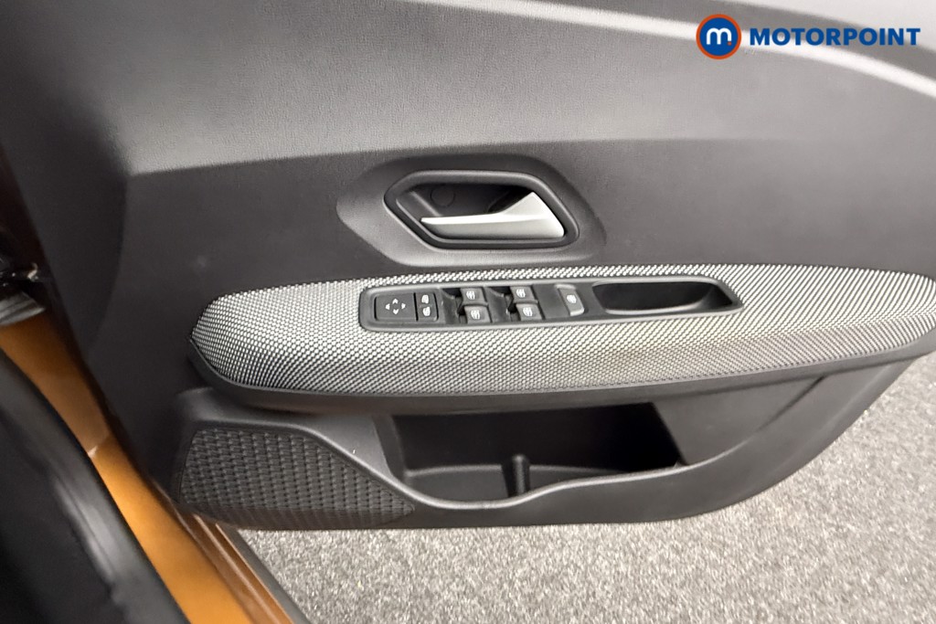 Dacia Sandero Stepway Expression Manual Petrol Hatchback - Stock Number (1570754) - 16th supplementary image