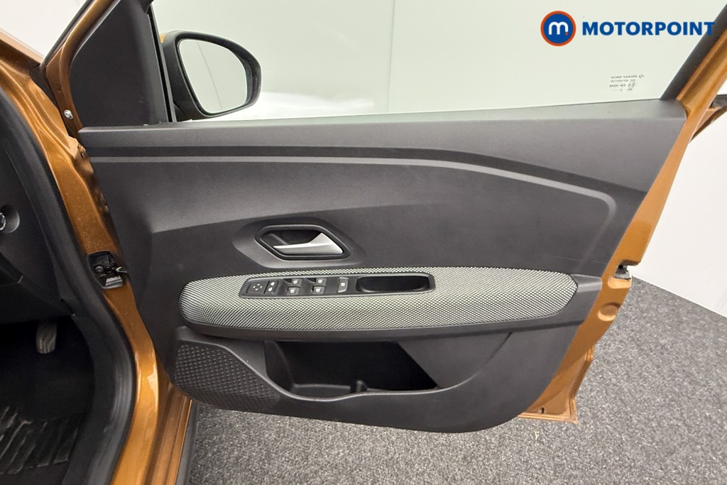 Dacia Sandero Stepway Expression Manual Petrol Hatchback - Stock Number (1570754) - 17th supplementary image