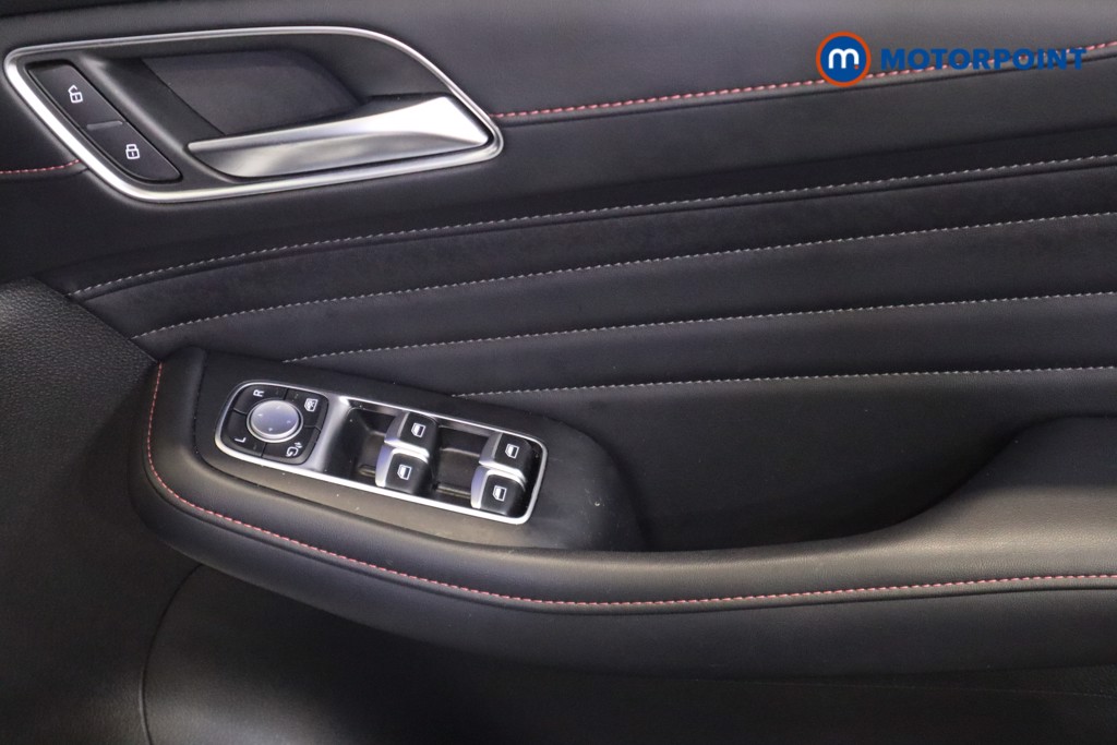 Mg Motor Uk HS Trophy Manual Petrol SUV - Stock Number (1570810) - 14th supplementary image