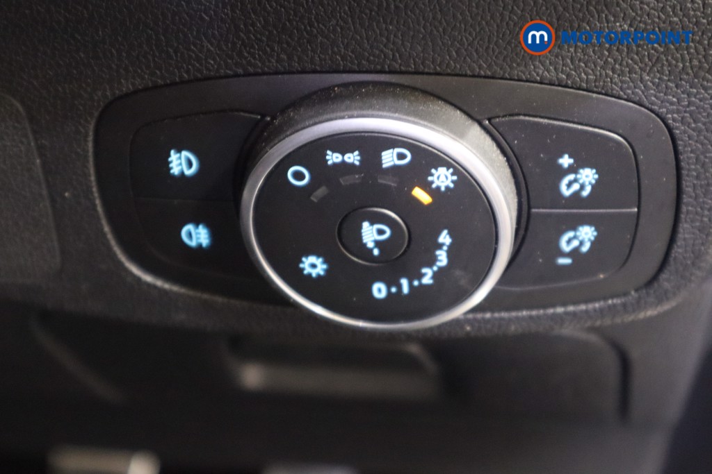 Ford Focus St-Line X Manual Petrol Hatchback - Stock Number (1571117) - 16th supplementary image