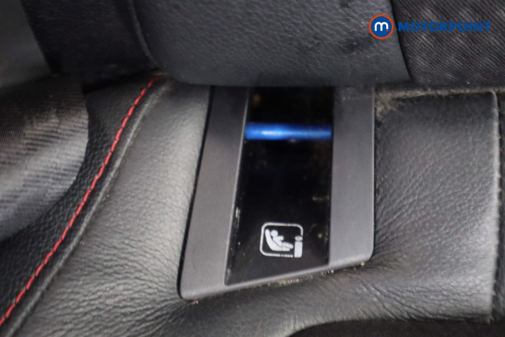 Ford Focus St-Line X Manual Petrol Hatchback - Stock Number (1571117) - 30th supplementary image