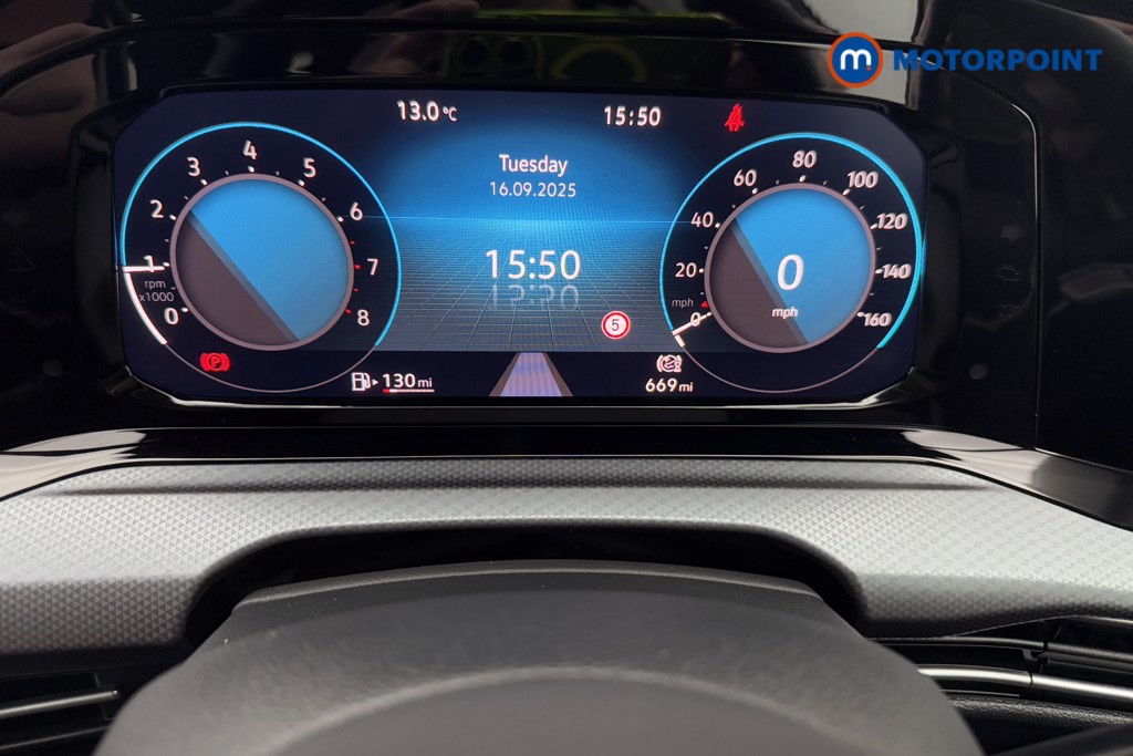 Volkswagen Golf Active Manual Petrol Hatchback - Stock Number (1571182) - 5th supplementary image