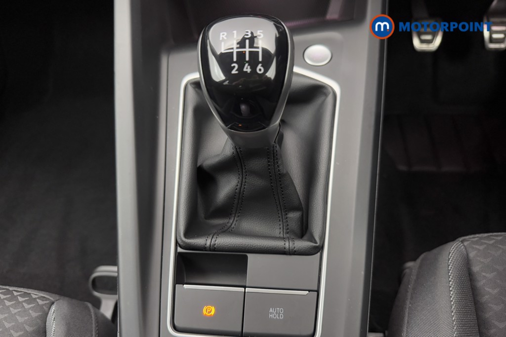 Volkswagen Golf Active Manual Petrol Hatchback - Stock Number (1571182) - 6th supplementary image