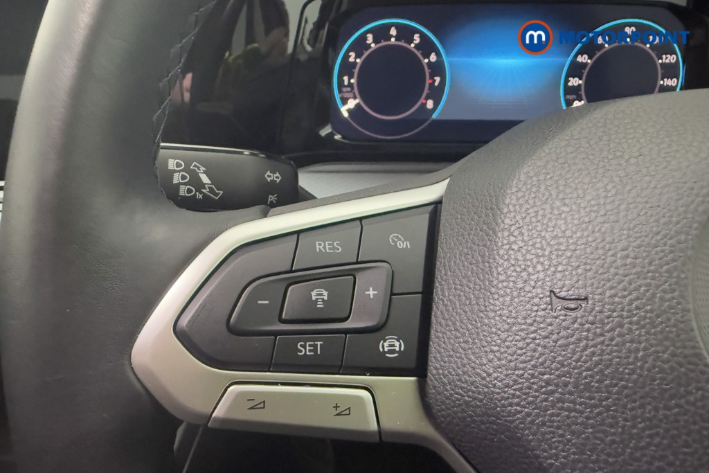 Volkswagen Golf Active Manual Petrol Hatchback - Stock Number (1571182) - 13th supplementary image