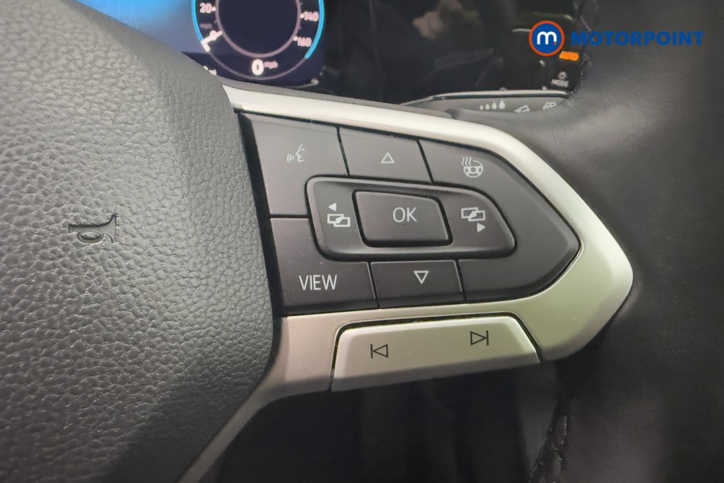 Volkswagen Golf Active Manual Petrol Hatchback - Stock Number (1571182) - 14th supplementary image