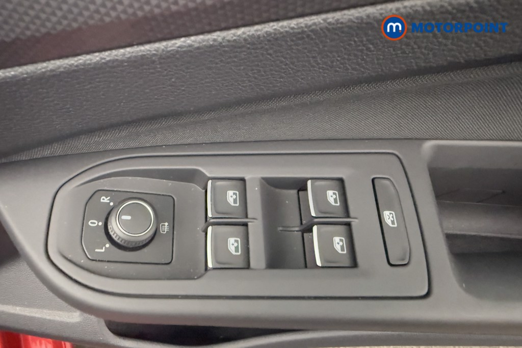 Volkswagen Golf Active Manual Petrol Hatchback - Stock Number (1571182) - 18th supplementary image
