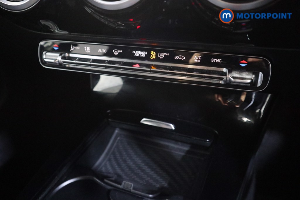 Mercedes-Benz A Class Amg Line Automatic Petrol Hatchback - Stock Number (1571461) - 7th supplementary image