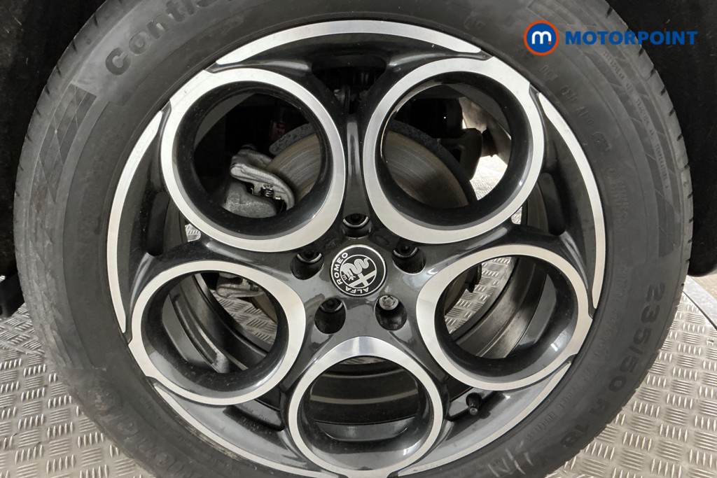 Alfa Romeo Tonale Sprint Automatic Petrol SUV - Stock Number (1571548) - 33rd supplementary image