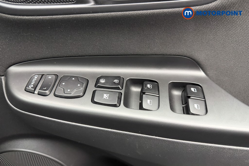 Hyundai Kona Premium Automatic Petrol-Electric Hybrid SUV - Stock Number (1571677) - 17th supplementary image