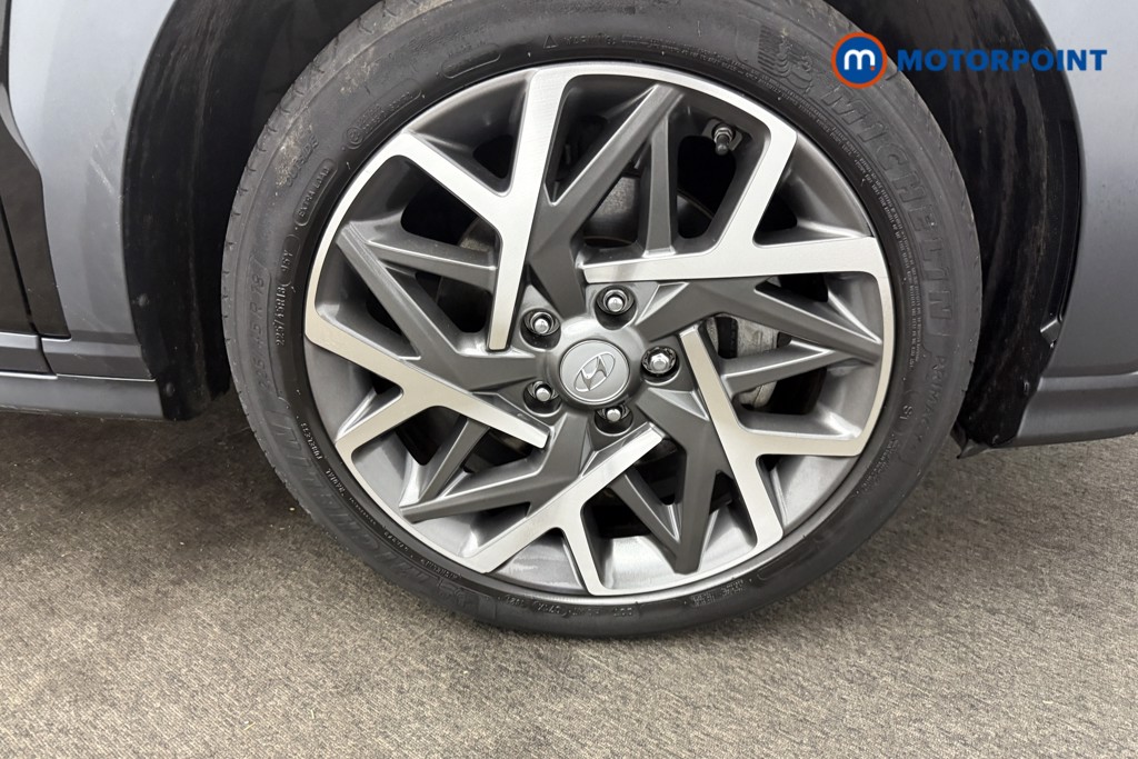 Hyundai Kona Premium Automatic Petrol-Electric Hybrid SUV - Stock Number (1571677) - 18th supplementary image