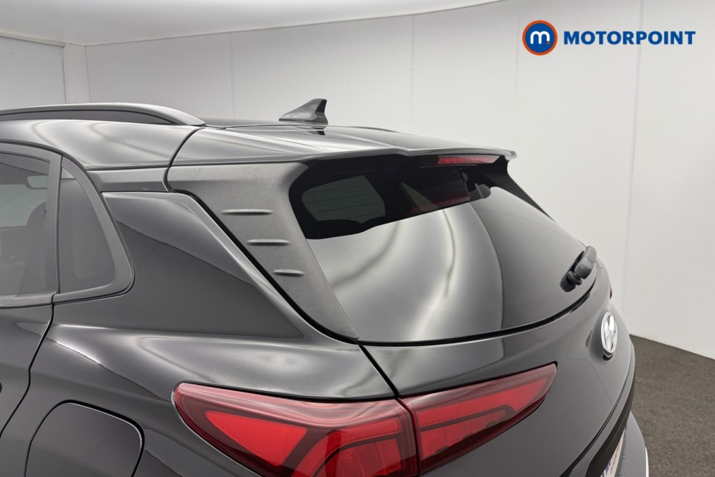 Hyundai Kona Premium Automatic Petrol-Electric Hybrid SUV - Stock Number (1571677) - 26th supplementary image