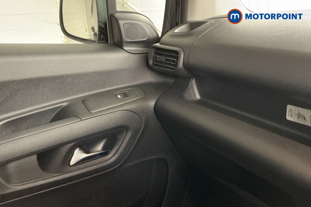 Citroen Berlingo Enterprise Manual Diesel Crew Bus - Stock Number (1571722) - 17th supplementary image
