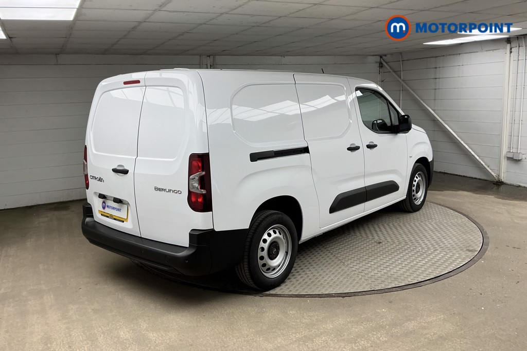 Citroen Berlingo Enterprise Manual Diesel Crew Bus - Stock Number (1571880) - Drivers side rear corner