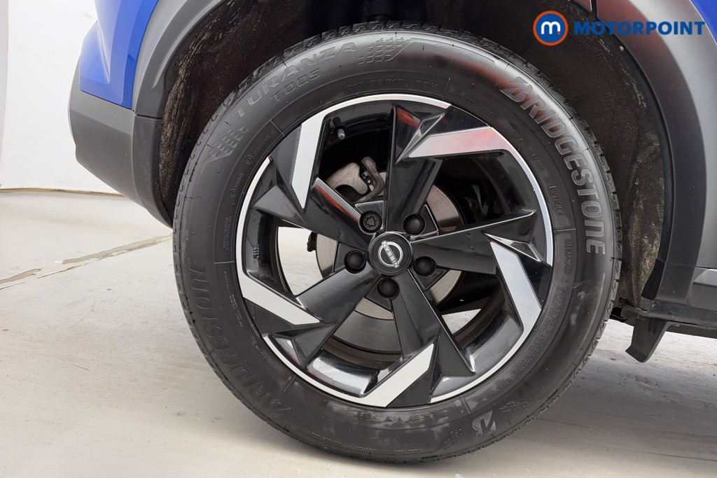 Nissan Juke N-Connecta Automatic Petrol SUV - Stock Number (1572644) - 31st supplementary image