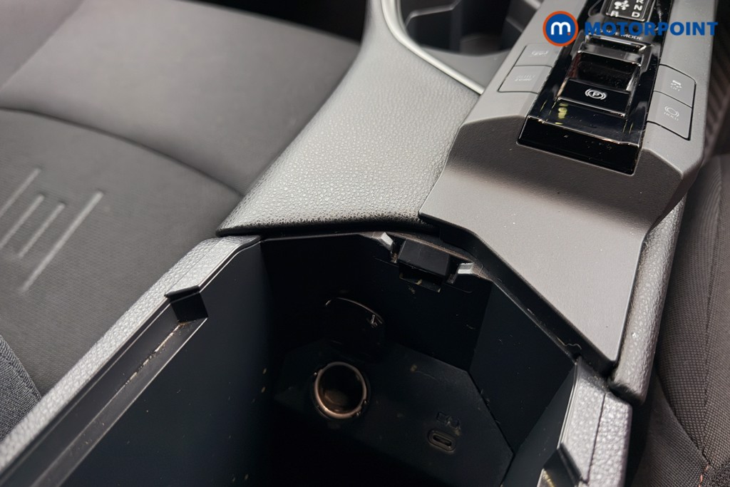 Toyota C-Hr Design Automatic Petrol Plug-In Hybrid SUV - Stock Number (1572726) - 13th supplementary image