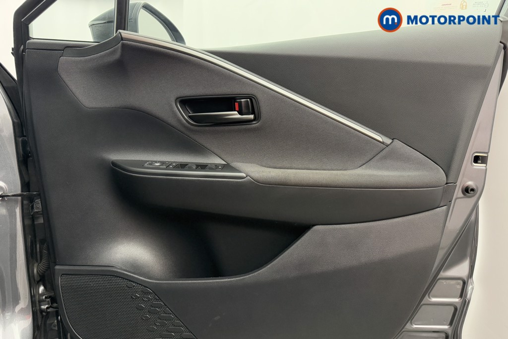 Toyota C-Hr Design Automatic Petrol Plug-In Hybrid SUV - Stock Number (1572726) - 16th supplementary image