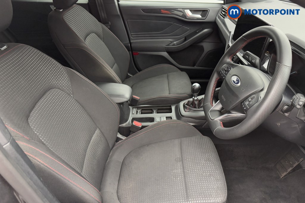 Ford Focus St-Line Edition Manual Petrol-Electric Hybrid Hatchback - Stock Number (1573610) - 19th supplementary image