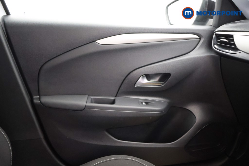 Vauxhall Corsa Design Manual Petrol Hatchback - Stock Number (1573951) - 7th supplementary image