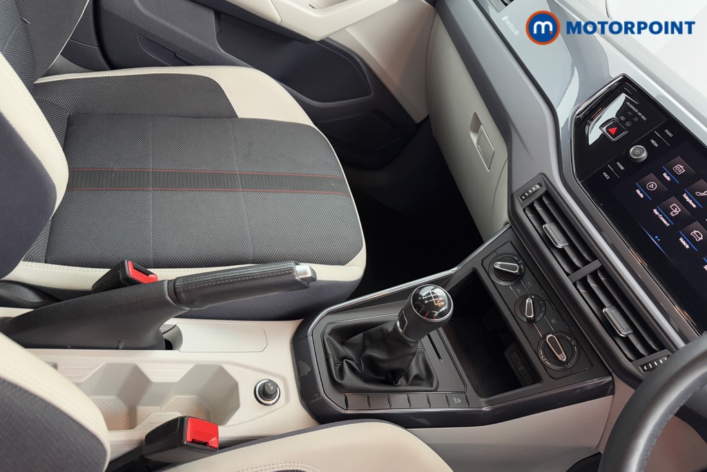 Volkswagen Polo Beats Manual Petrol Hatchback - Stock Number (1574003) - 14th supplementary image