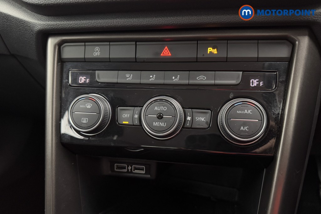 Volkswagen T-Roc SE Manual Petrol SUV - Stock Number (1574054) - 11th supplementary image