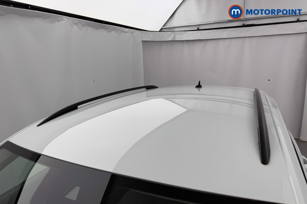 Volkswagen T-Roc SE Manual Petrol SUV - Stock Number (1574054) - 32nd supplementary image