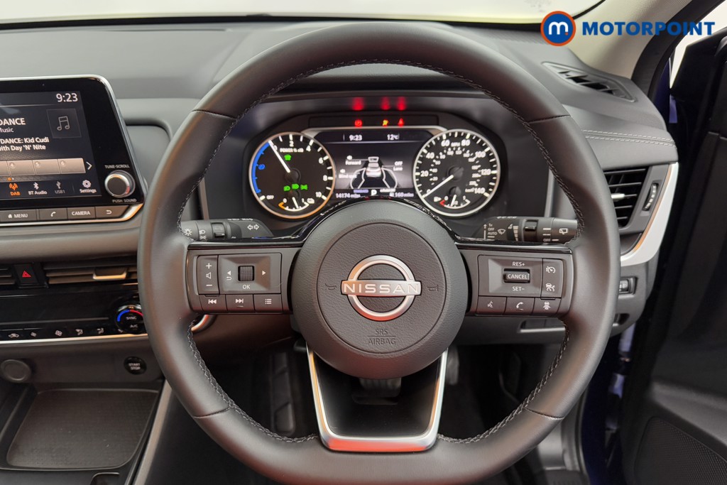 Nissan Qashqai Acenta Premium Automatic Petrol-Electric Hybrid SUV - Stock Number (1574068) - 3rd supplementary image