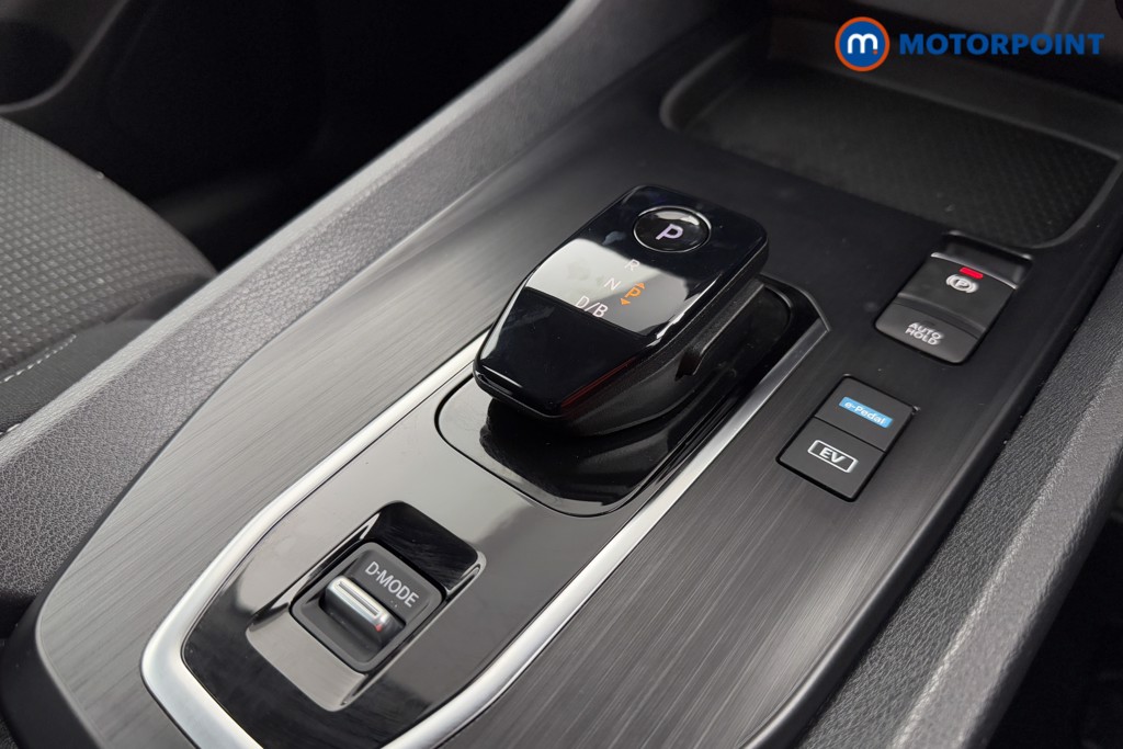 Nissan Qashqai Acenta Premium Automatic Petrol-Electric Hybrid SUV - Stock Number (1574068) - 12th supplementary image