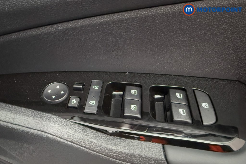 KIA Sportage 3 Automatic Petrol-Electric Hybrid SUV - Stock Number (1574362) - 24th supplementary image