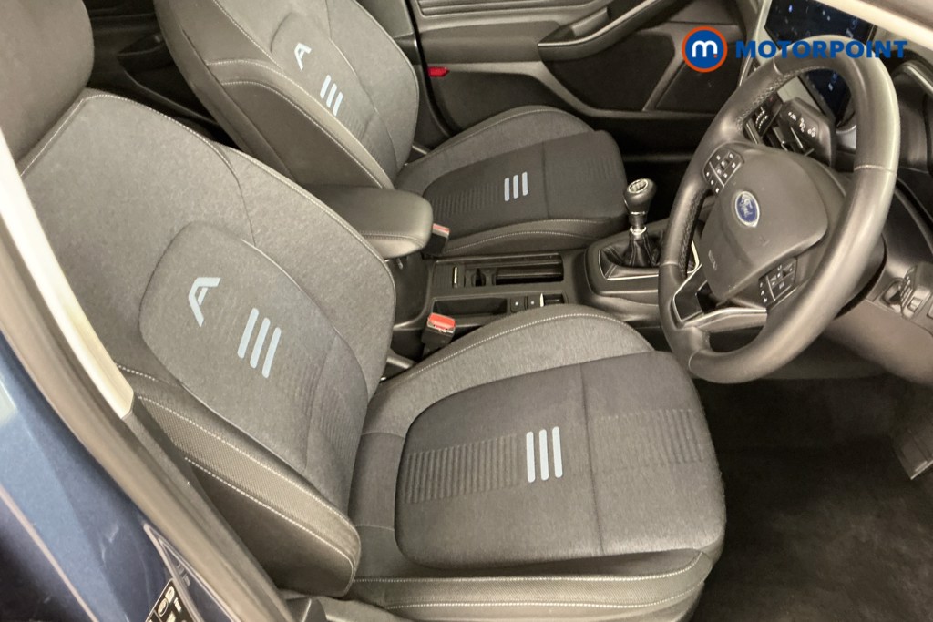 Ford Focus Active Manual Petrol Estate - Stock Number (1574576) - 5th supplementary image