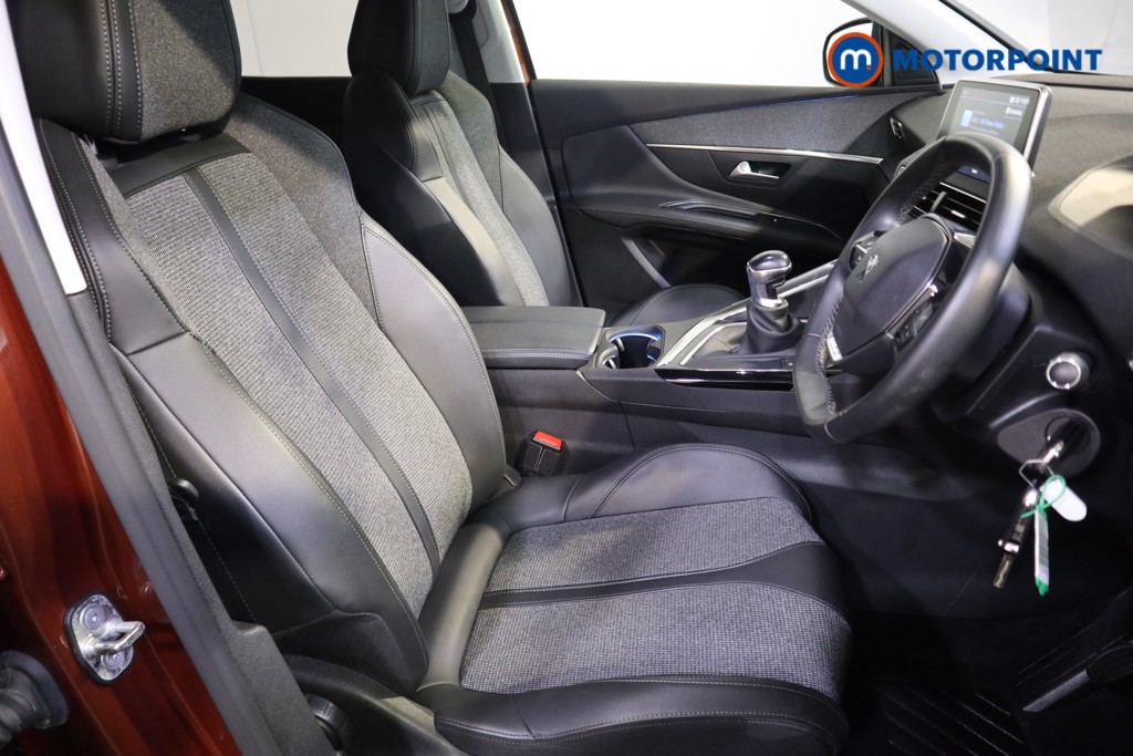 Peugeot 3008 Allure Manual Petrol SUV - Stock Number (1574767) - 10th supplementary image