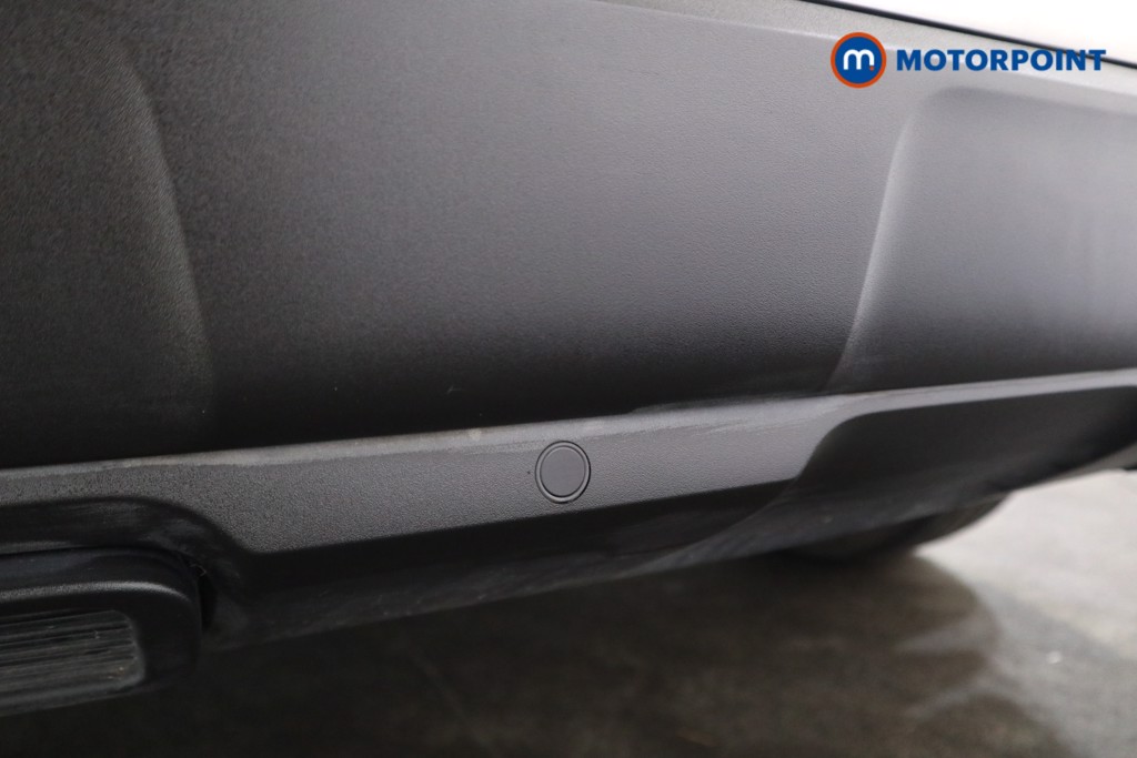 Peugeot 3008 Allure Manual Petrol SUV - Stock Number (1574767) - 17th supplementary image