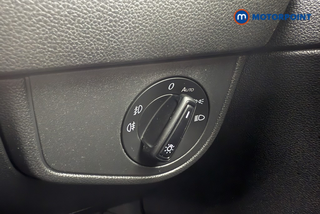 Volkswagen Polo Style Manual Petrol Hatchback - Stock Number (1575290) - 14th supplementary image