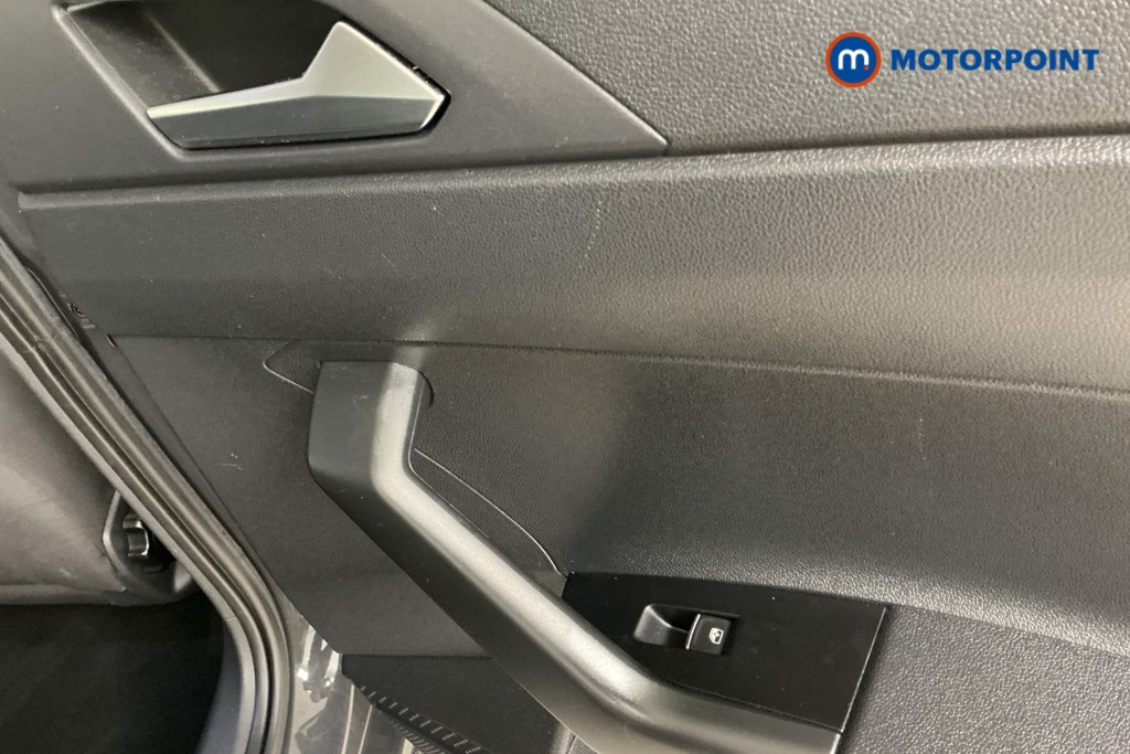 Volkswagen Polo SEL Automatic Petrol Hatchback - Stock Number (1575348) - 24th supplementary image