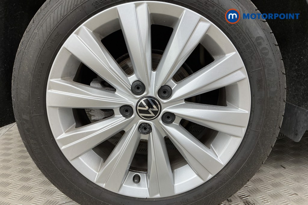 Volkswagen Polo SEL Automatic Petrol Hatchback - Stock Number (1575348) - 28th supplementary image