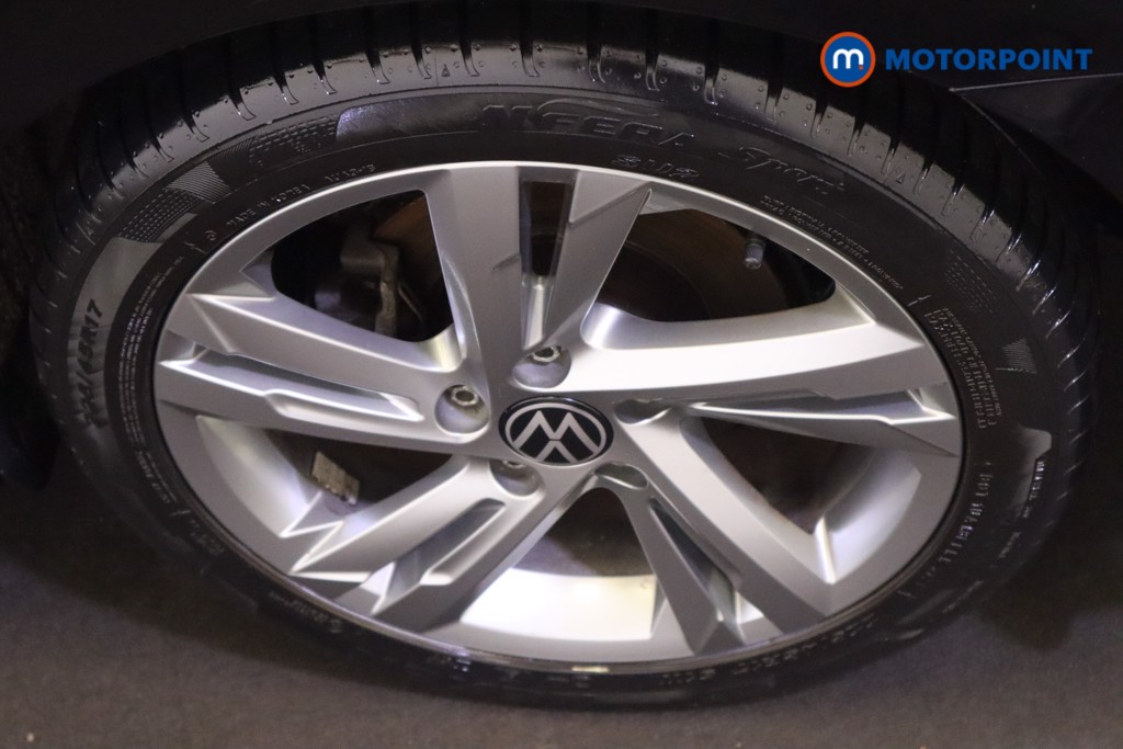 Volkswagen Golf R-Line Automatic Petrol Estate - Stock Number (1575468) - 9th supplementary image