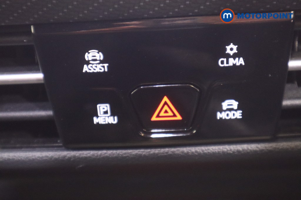 Volkswagen Golf R-Line Automatic Petrol Estate - Stock Number (1575468) - 20th supplementary image