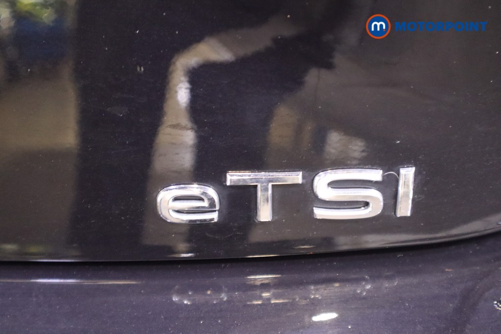 Volkswagen Golf R-Line Automatic Petrol Estate - Stock Number (1575468) - 32nd supplementary image