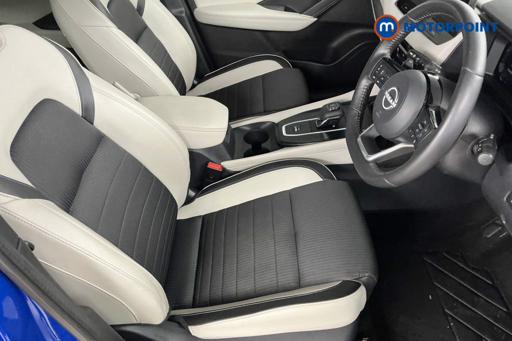 Nissan Qashqai Tekna Automatic Petrol SUV - Stock Number (1575780) - 5th supplementary image