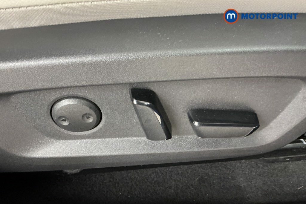 Nissan Qashqai Tekna Automatic Petrol SUV - Stock Number (1575780) - 21st supplementary image