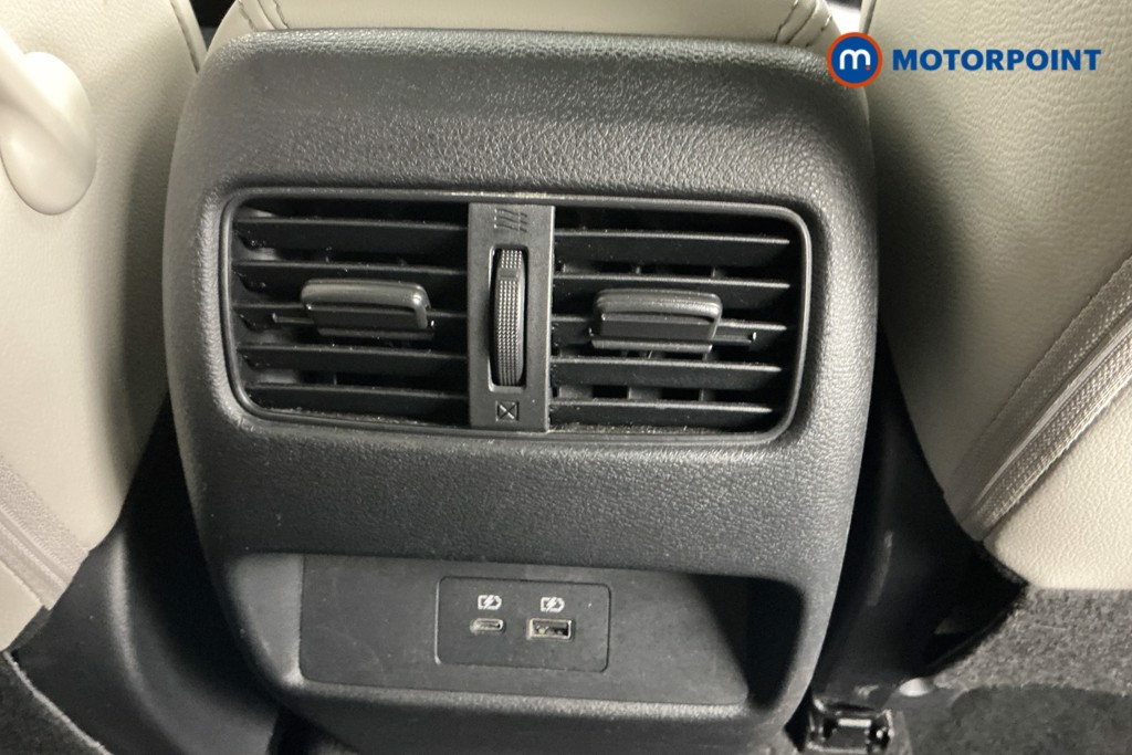 Nissan Qashqai Tekna Automatic Petrol SUV - Stock Number (1575780) - 22nd supplementary image